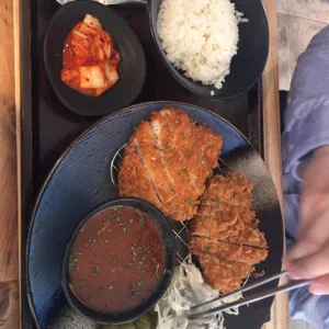 카모 사진