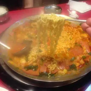 놀부부대찌개 사진