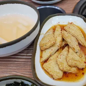 의정부 부대찌개 & 배부른 생오리 사진