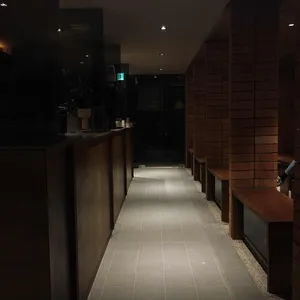 컨플릭트스토어 리뷰 사진