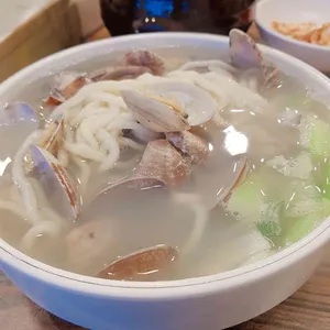 생각보다맛있는집 사진