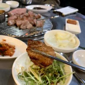 돈사돈 리뷰 사진