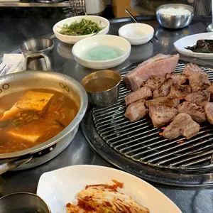 돈사돈 리뷰 사진