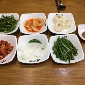 돈수백 사진