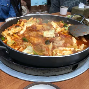 춘천호반닭갈비막국수 사진