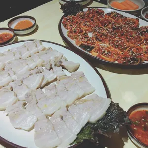 이필당 사진
