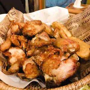 경성치킨 사진