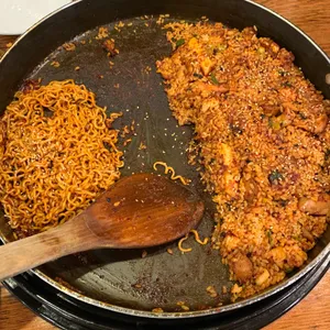 유가네닭갈비 사진