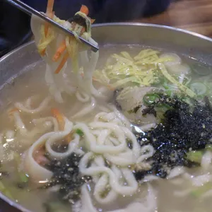 장군칼국수 사진