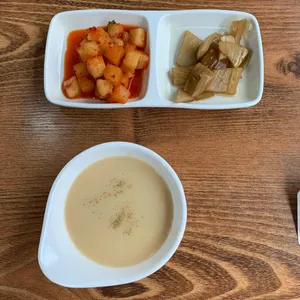 곰돌이돈까스 사진