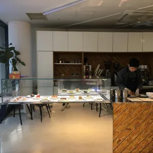 우나스 (Unas) 리뷰 사진