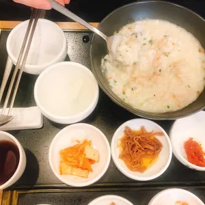 본죽 사진