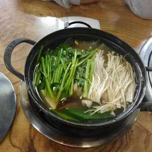 자유로 민물장어 웅어회 사진