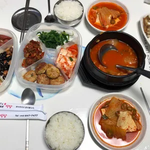 웅배네식당 사진 2