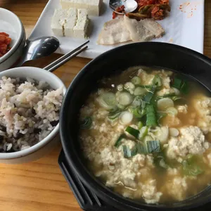 돈내코손두부 사진