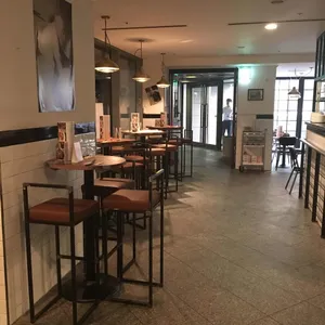 더베이커스테이블 리뷰 사진