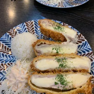 돈까스 담다 사진