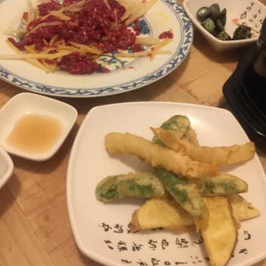 육회랑해물 사진