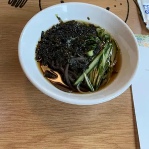 돈페 사진
