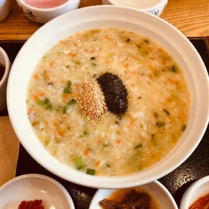 본 죽&비빔밥 한양대점 사진