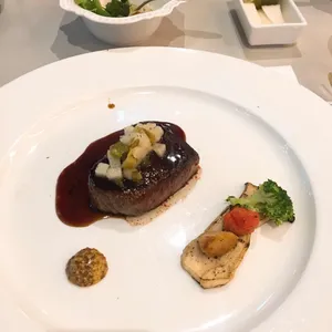 스펠바운드 리뷰 사진