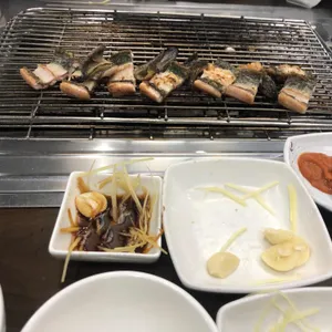 석촌호민물장어 사진