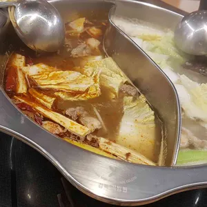 천유향 샤브샤브훠궈뷔페 사진
