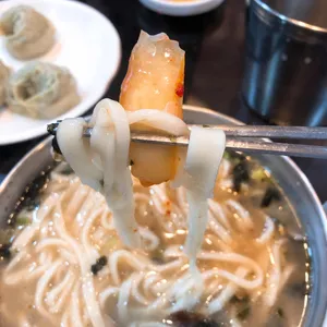 대머리칼국수 사진