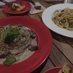 후스테이블 리뷰 사진