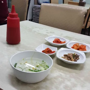 형가네콩나물국밥 사진