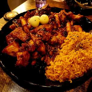 꼬꼬아찌 사진