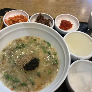 본죽 사진