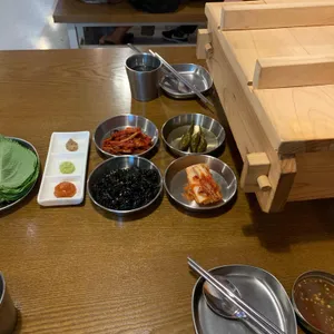 무국식탁 편백집 사진