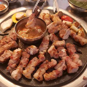 신촌고기창고 리뷰 사진