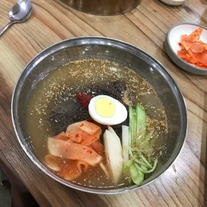 서울냉면 사진