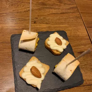 잔잔하게 리뷰 사진