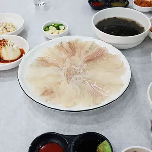 속초세꼬시 사진