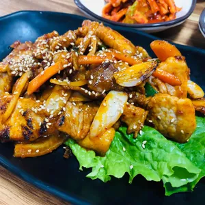 영진밥상 사진