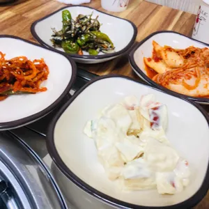 영진밥상 사진