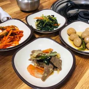 영진밥상 사진