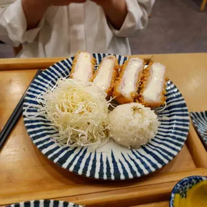 시로이 돈까스 사진