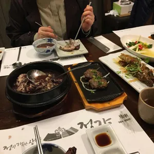 정가한정식 사진