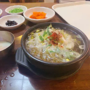 비사벌 전주 콩나물국밥 사진