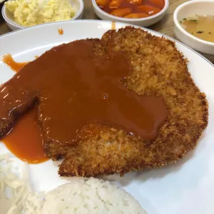 사과나무왕돈까스 사진