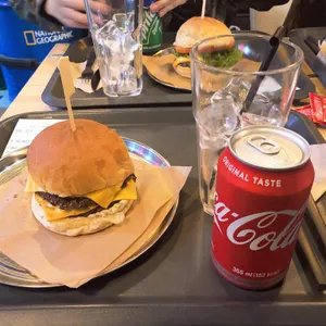 브로스키친 사진