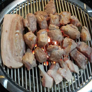 돈사돈 리뷰 사진