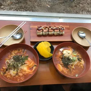 틈새라면 사진