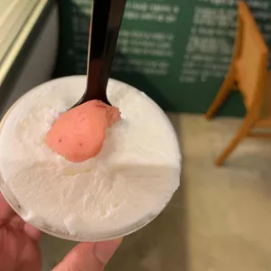 우유니아이스크림 사진