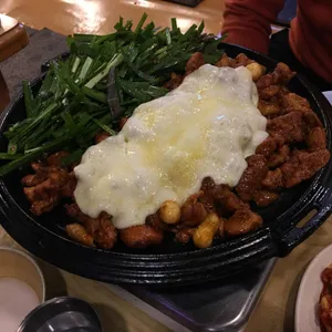 고향산천 원조 숯불닭갈비 리뷰 사진