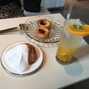 더즈 인터랙티브 대표 사진